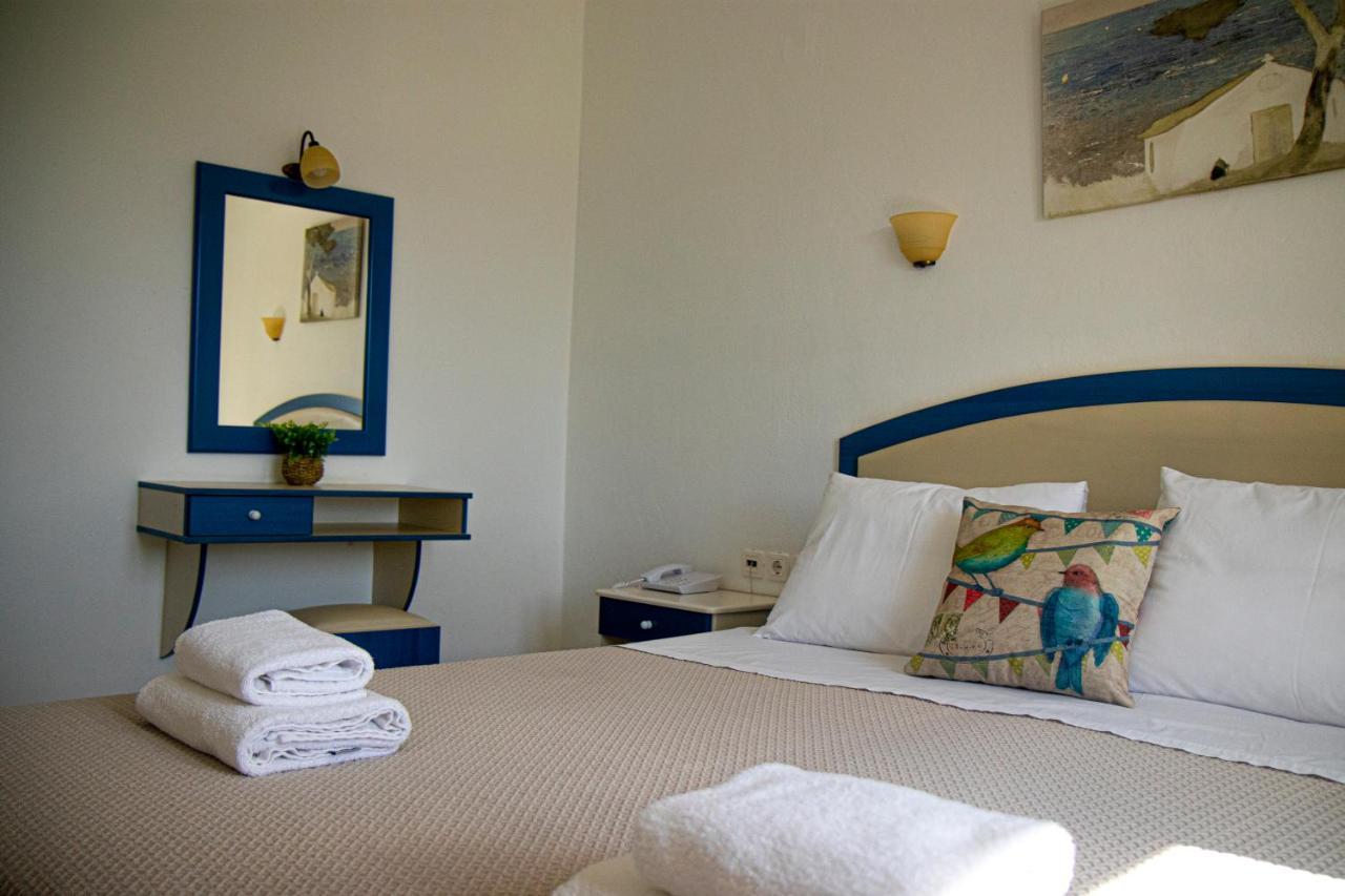 Castri Village Hotel パレカストロ エクステリア 写真