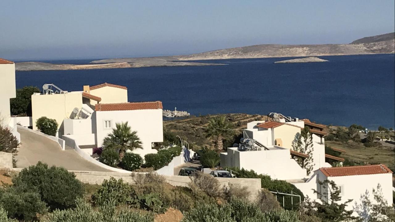 Castri Village Hotel パレカストロ エクステリア 写真