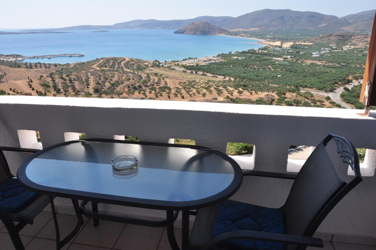 Castri Village Hotel パレカストロ エクステリア 写真