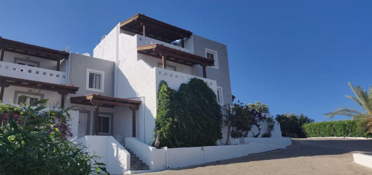 Castri Village Hotel パレカストロ エクステリア 写真