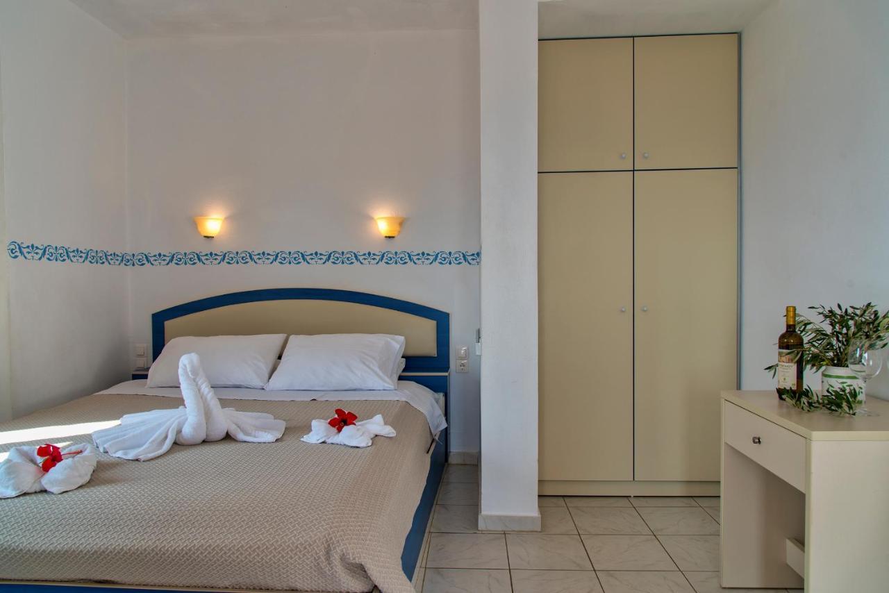 Castri Village Hotel パレカストロ エクステリア 写真